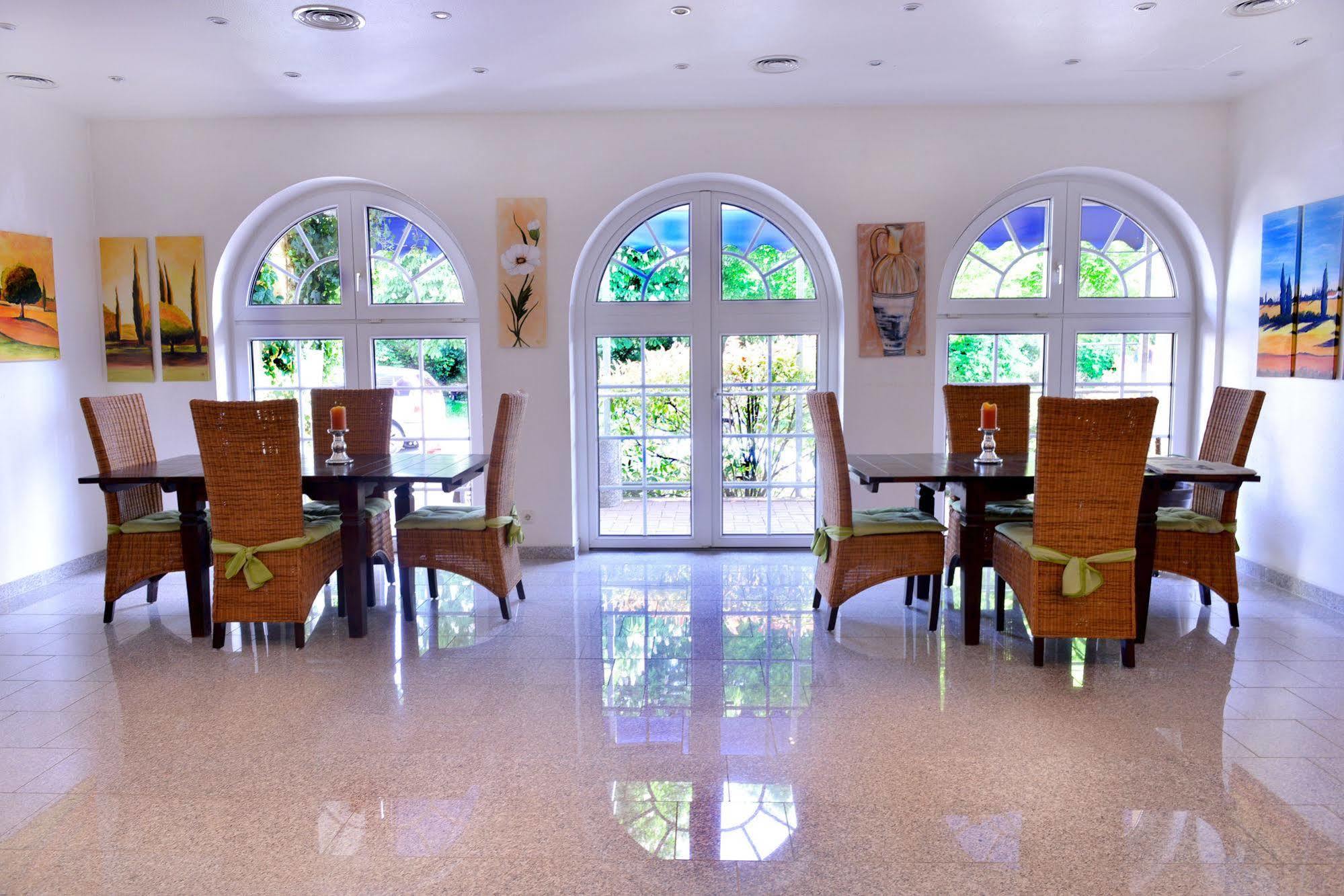 Alpha Hotel Garni Dietzenbach Luaran gambar